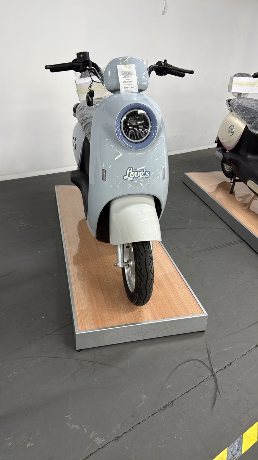 Scooter Elétrica Aima Love's Sky Blue