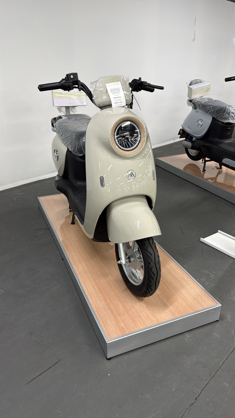 Scooter Elétrica Aima Retro Classic