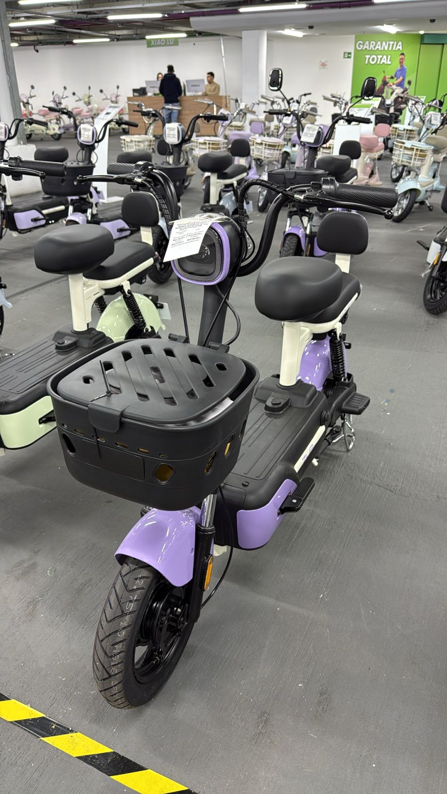 Scooter Elétrica Compact Lilás