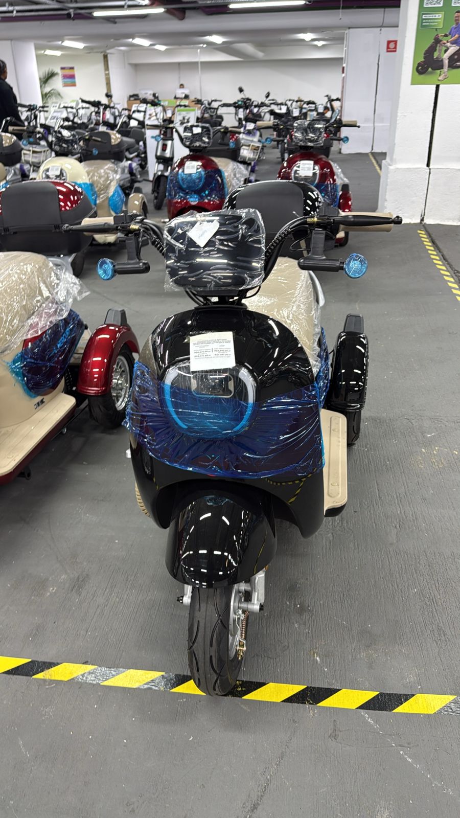 Scooter Elétrica Retrô Premium Black 2 Lugares