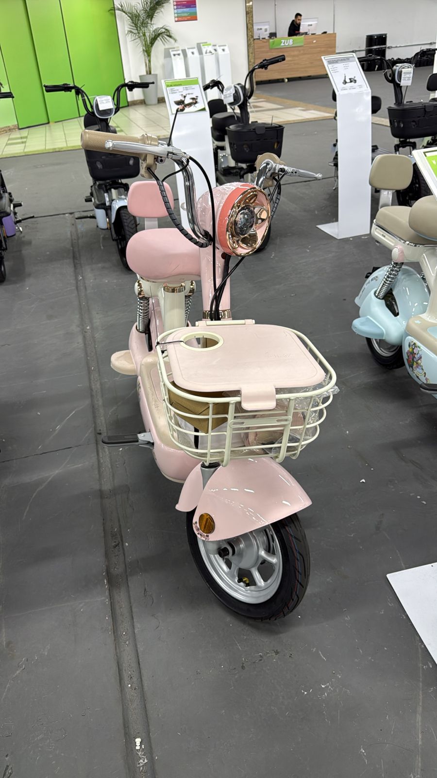 Scooter Elétrica Retrô Rose Premium