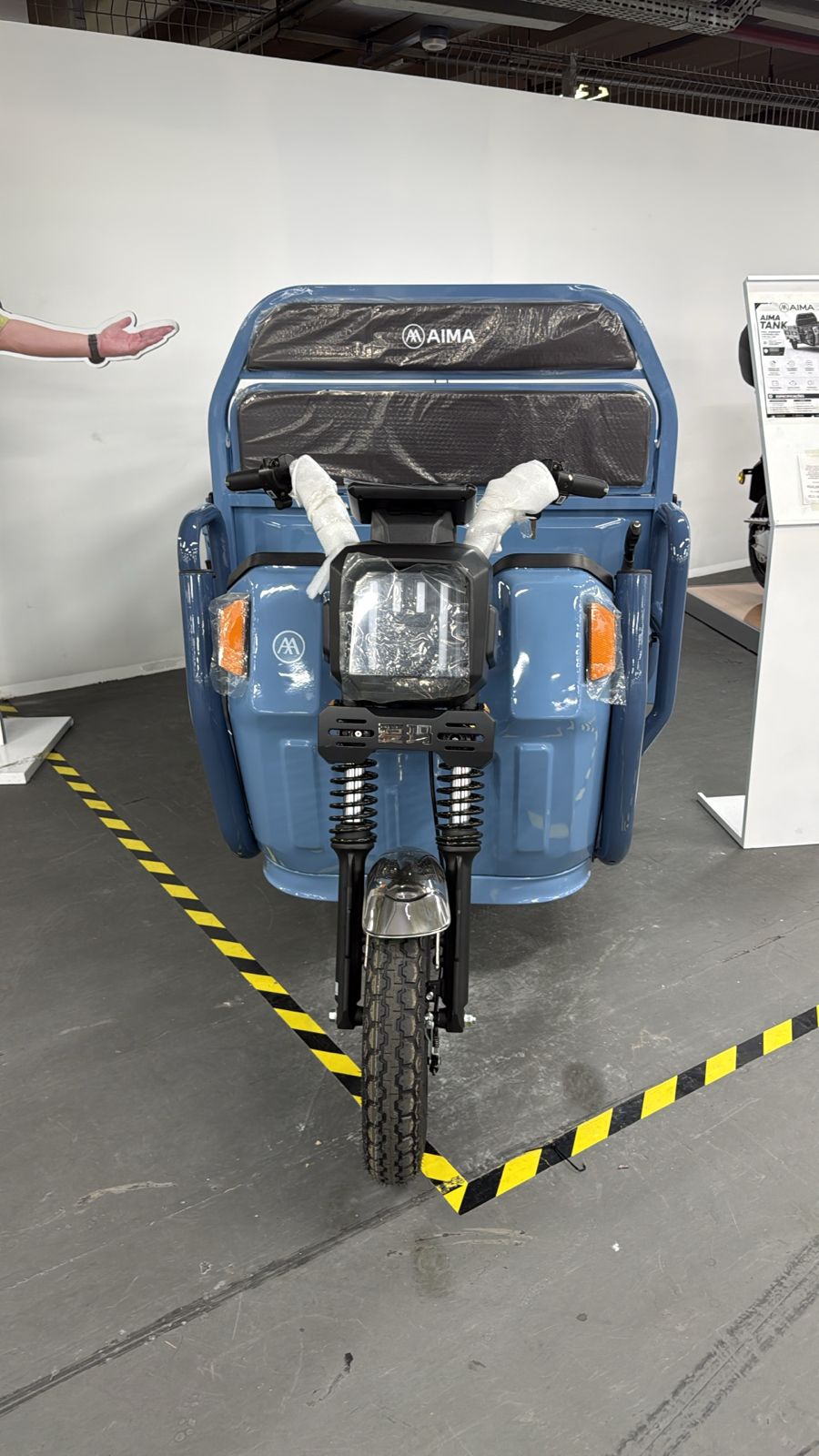 Triciclo Elétrico Passageiro Aima